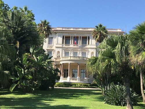 Гостиница Hotel de la Fontaine в Ницце