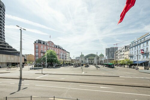 Гостиница Hotel Schweizerhof Basel в Базеле