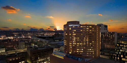 Гостиница Hyatt Regency Cincinnati в Цинциннати