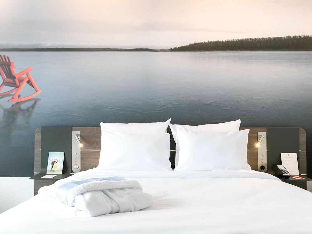 Фото Novotel Madrid Puente de La Paz