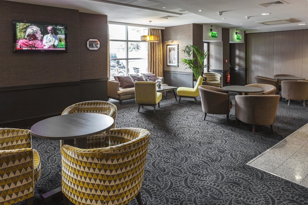 Фото Best Western Manchester Altrincham Cresta Court Hotel