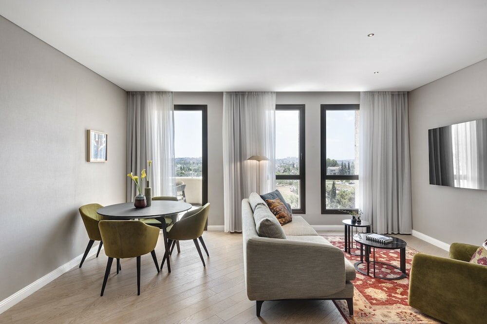 Фото Inbal Jerusalem Hotel