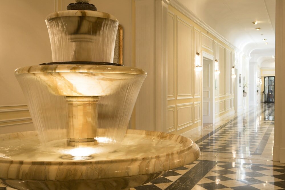 Фото Victoria Jungfrau Grand Hotel & SPA