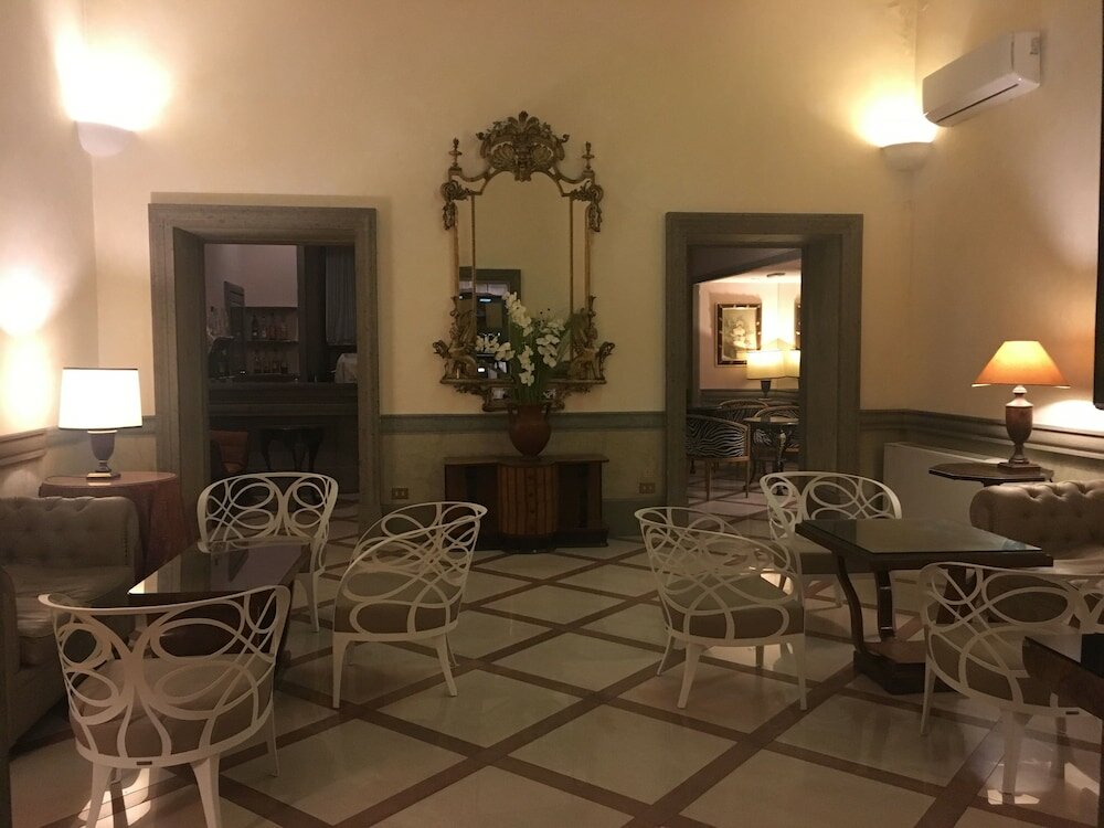 Фото Grand Hotel Olympic