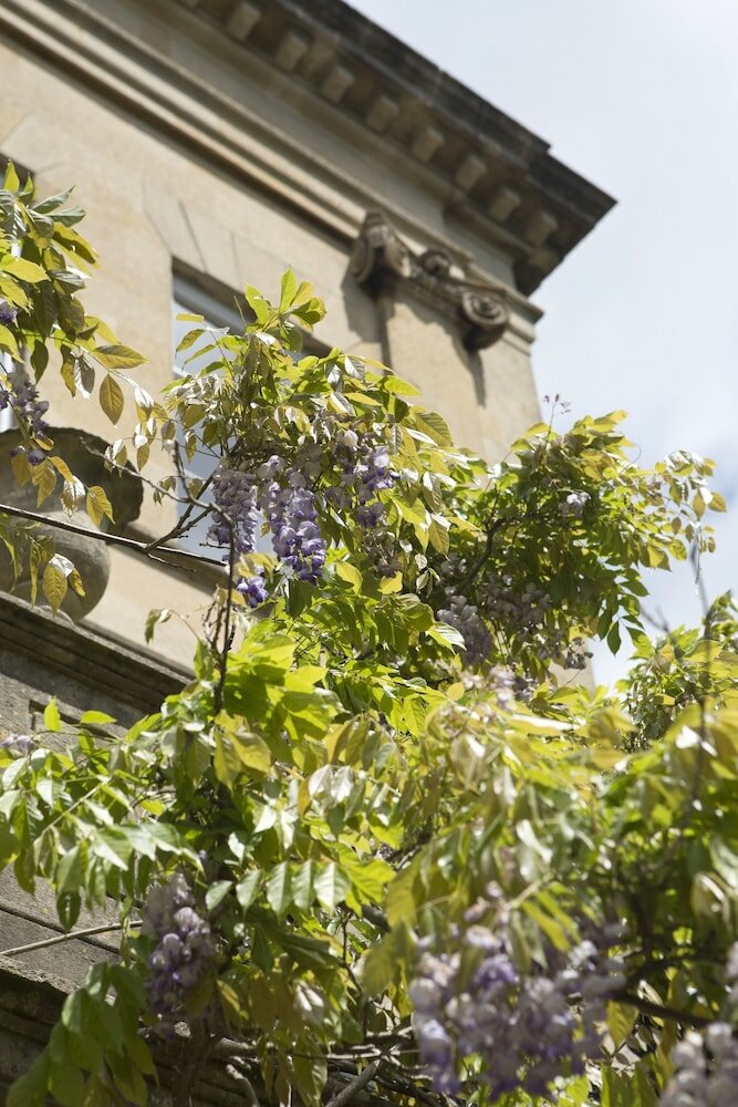 Фото Bailbrook House Hand Picked