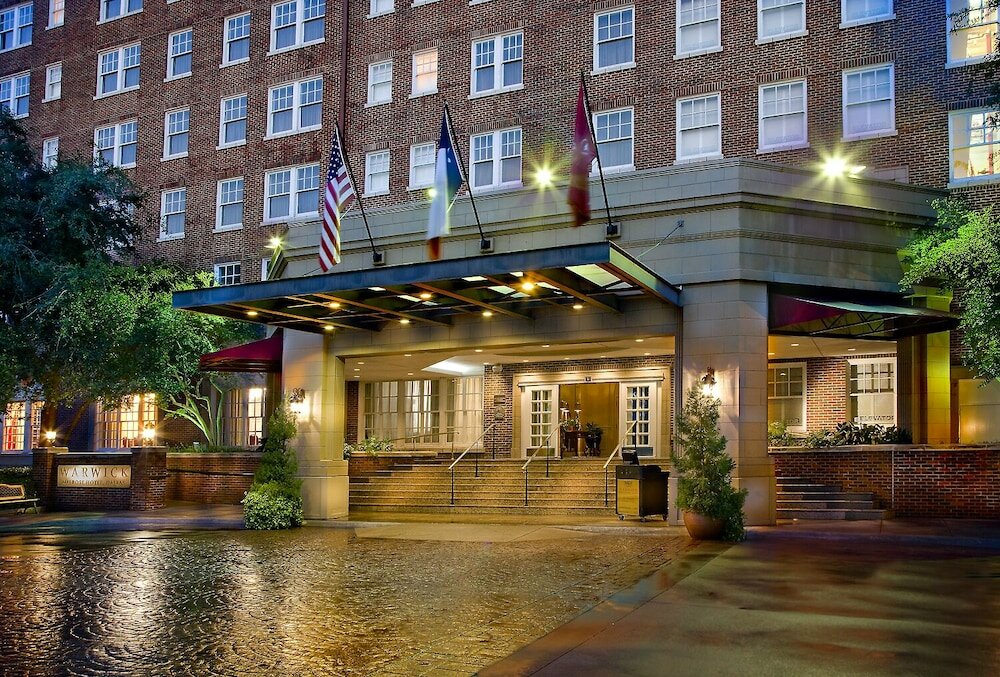 Фото Warwick Melrose Dallas