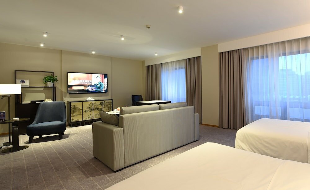 Фото Jinling Hotel Nanjing