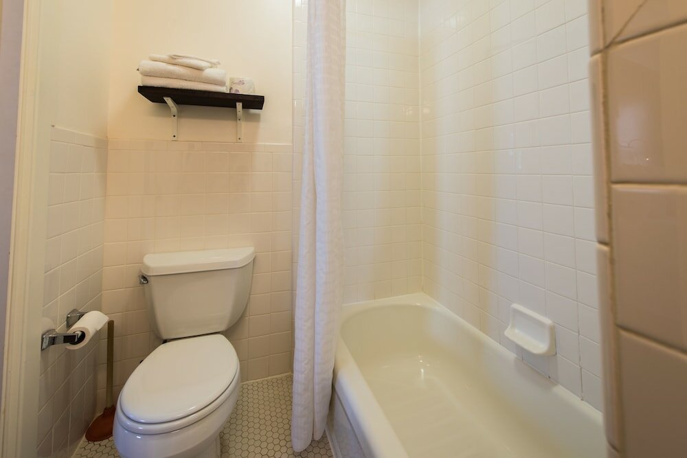 Фото The Herbert Hotel