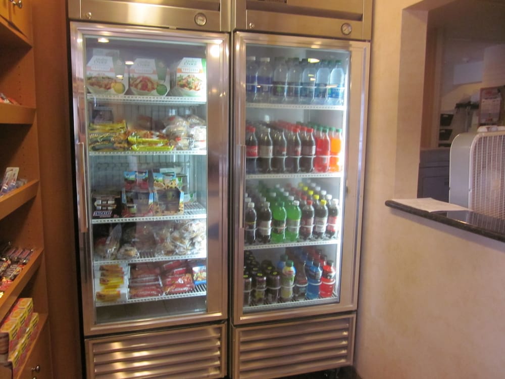 Фото Quality Inn & Suites Denver International Airport