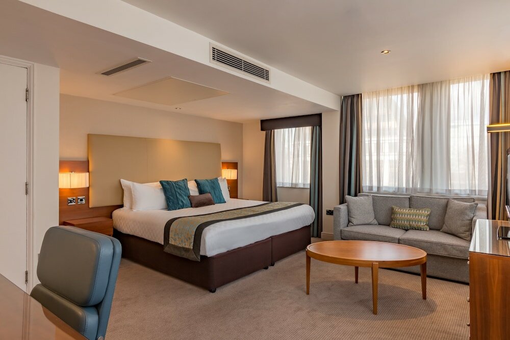 Фото Thistle Trafalgar Square Hotel