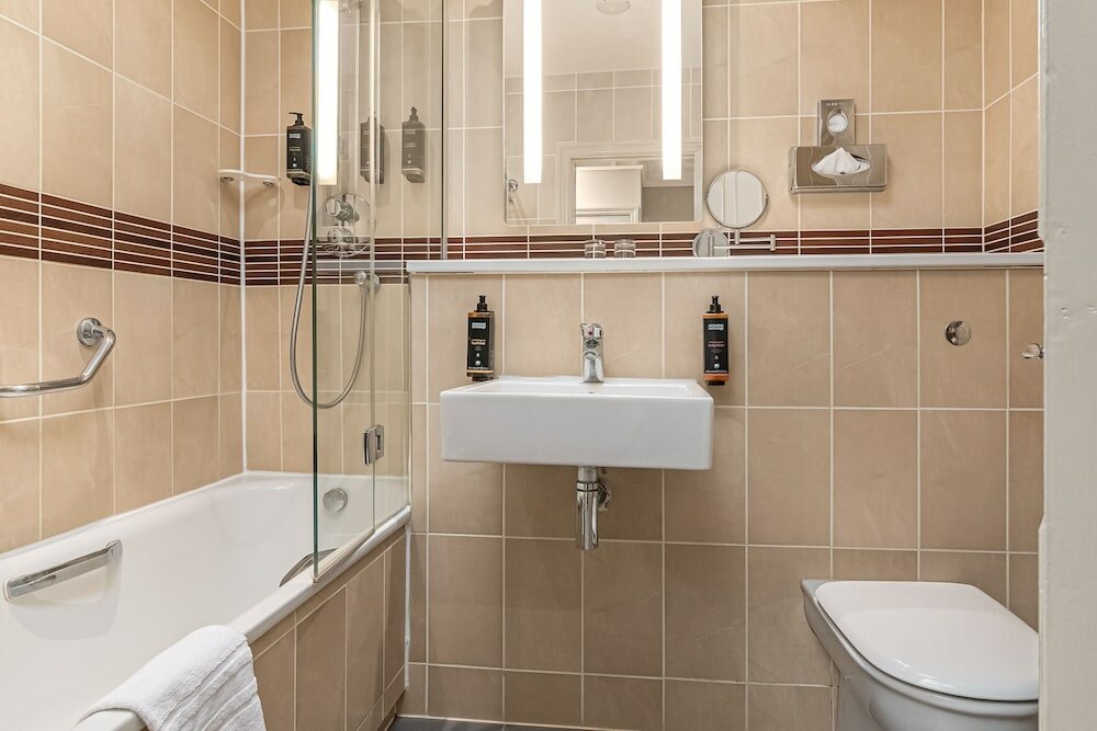 Фото Mercure Salisbury White Hart Hotel