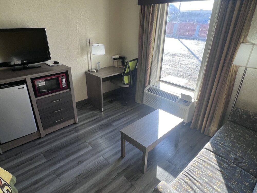 Фото Super 8 by Wyndham Ft Stockton