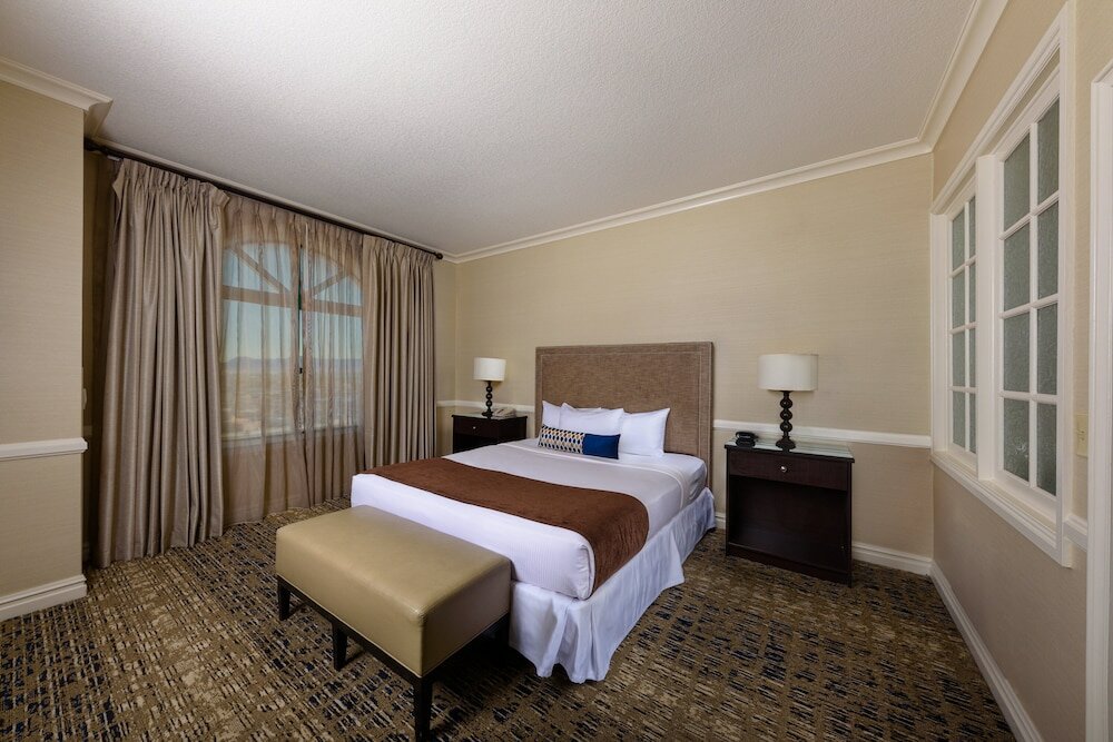 Фото Boulder Station Hotel and Casino