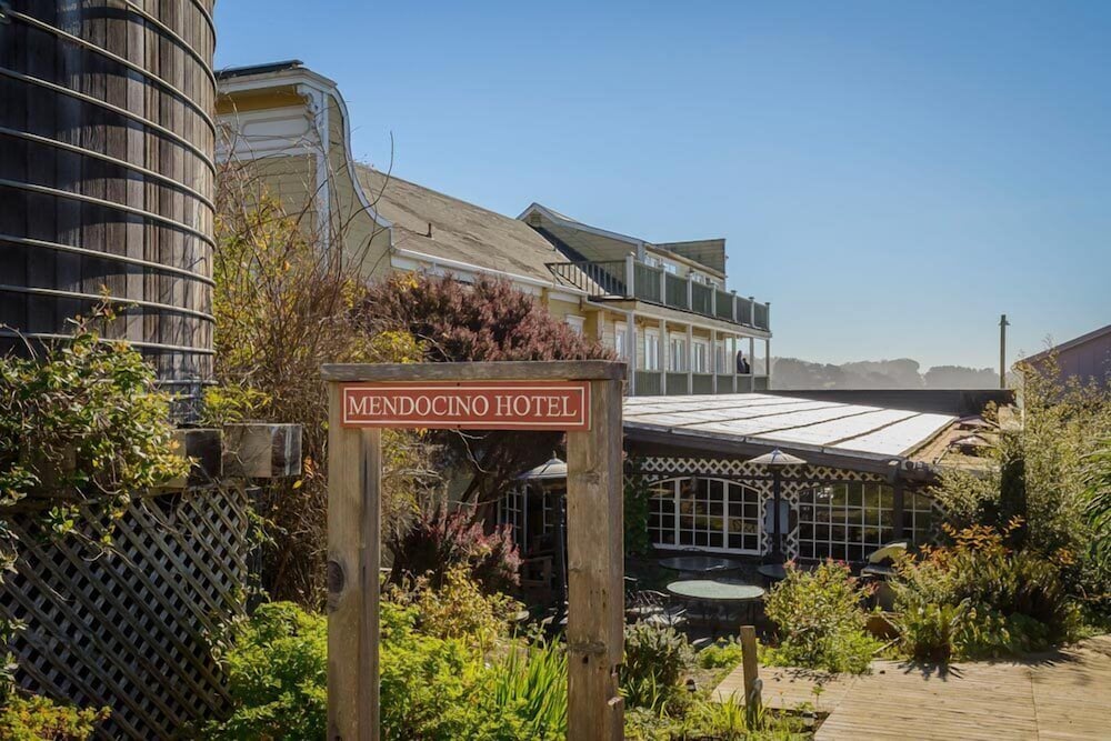 Фото The Mendocino Hotel and Garden Suites