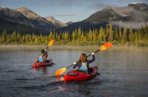 Гостиница Banff Park Lodge в Провинции Альберта