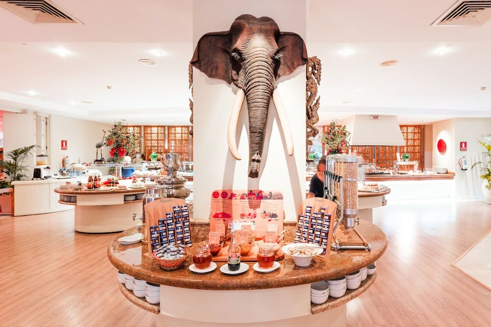 Фото Отель Botanico & The Oriental Spa Garden