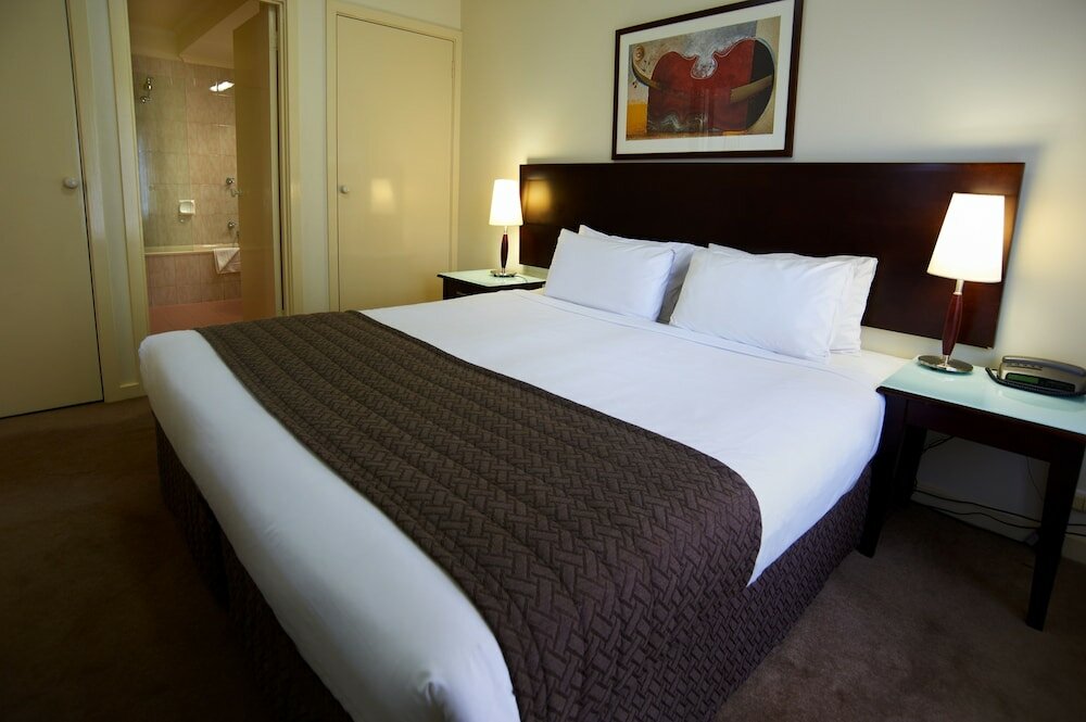 Фото Comfort Apartments Royal Gardens