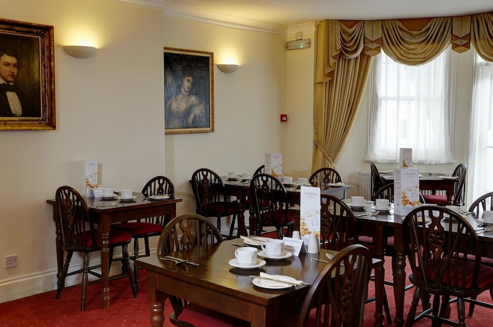 Фото Best Western Swiss Cottage Hotel