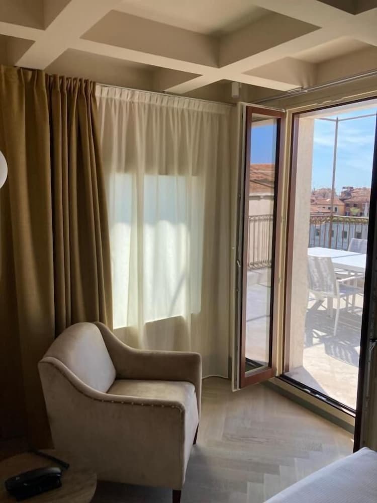 Фото Hotel Dei Dragomanni