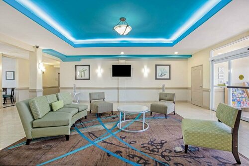 Гостиница La Quinta Inn & Suites by Wyndham Corpus Christi Airport в Корпус-Кристи