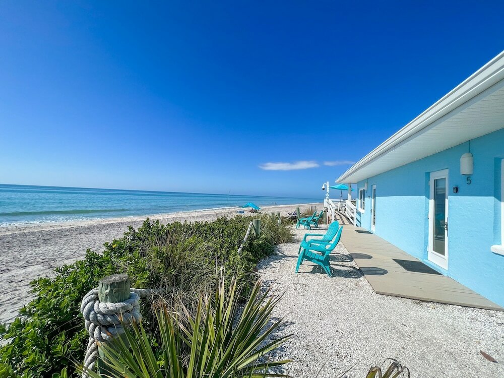 Фото Pearl Beach Inn