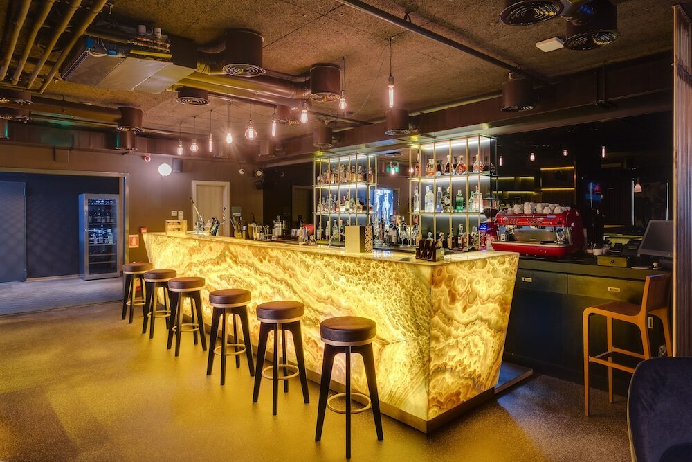 Фото DoubleTree by Hilton Hotel Cluj - City Plaza