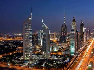 Fairmont (Fairmont Dubai Parking, Трейд Сентер Ферст, Джумейра, эмират Дубай, Объединенные Арабские Эмираты), гостиница в Дубае