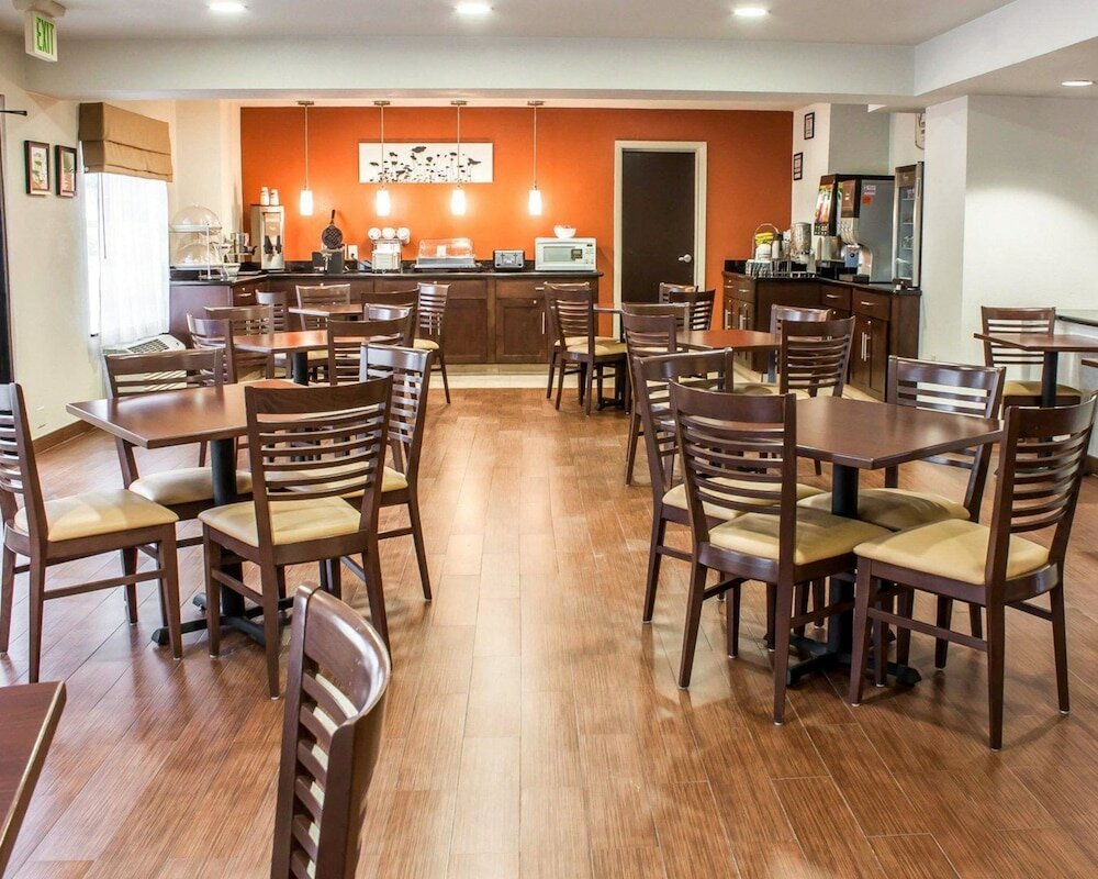 Фото Sleep Inn Arlington Near Six Flags