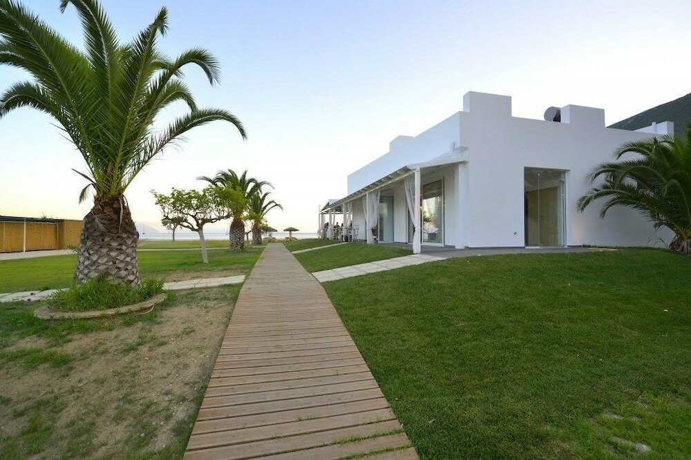 Фото Odeon Hotel