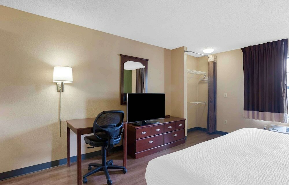 Фото Extended Stay America Suites Fort Wayne North