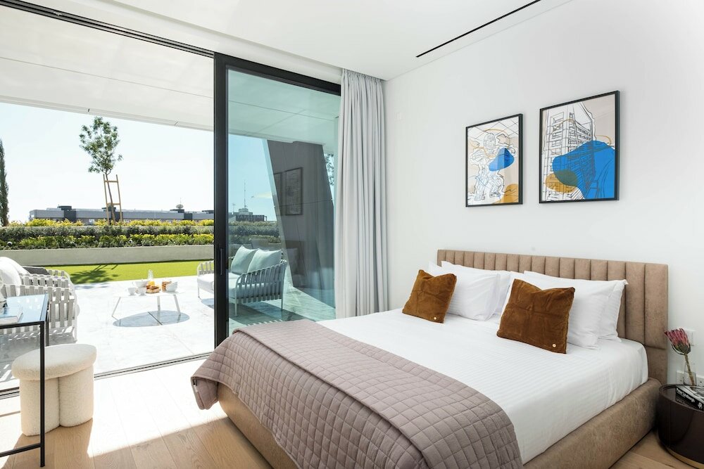 Фото The Icon - Private Apartments