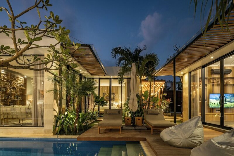 Гостиница Ananda Villa в Джимбаране