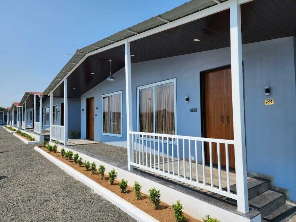 Фото Omkara Resort