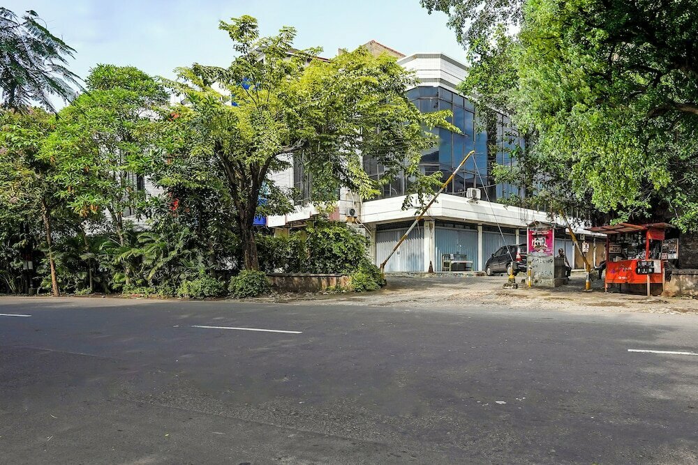 Hotel Spot On 90147 Gosepa Ambengan Plaza, Surabaya, photo