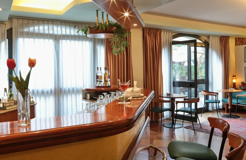 Гостиница Best Western Hotel Dei Cavalieri в Барлетте