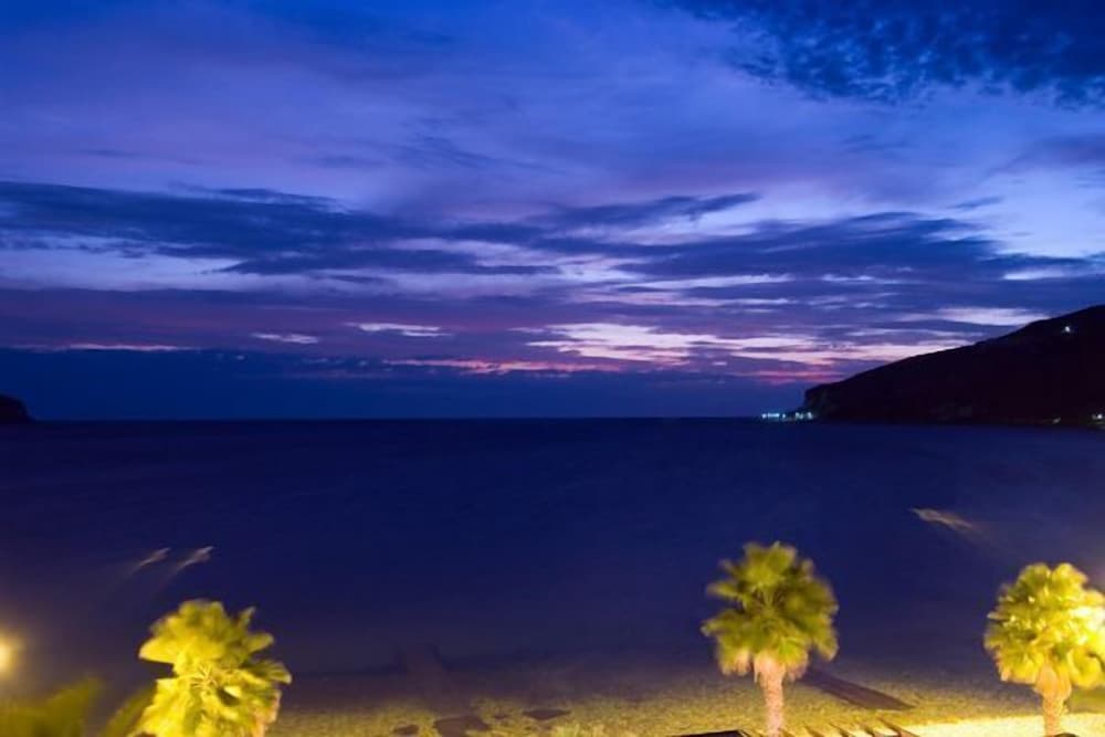 Фото Itilo Traditional Hotel