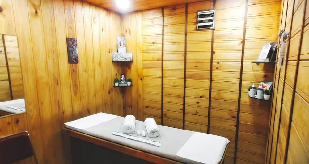 Фото Primeland Hotel