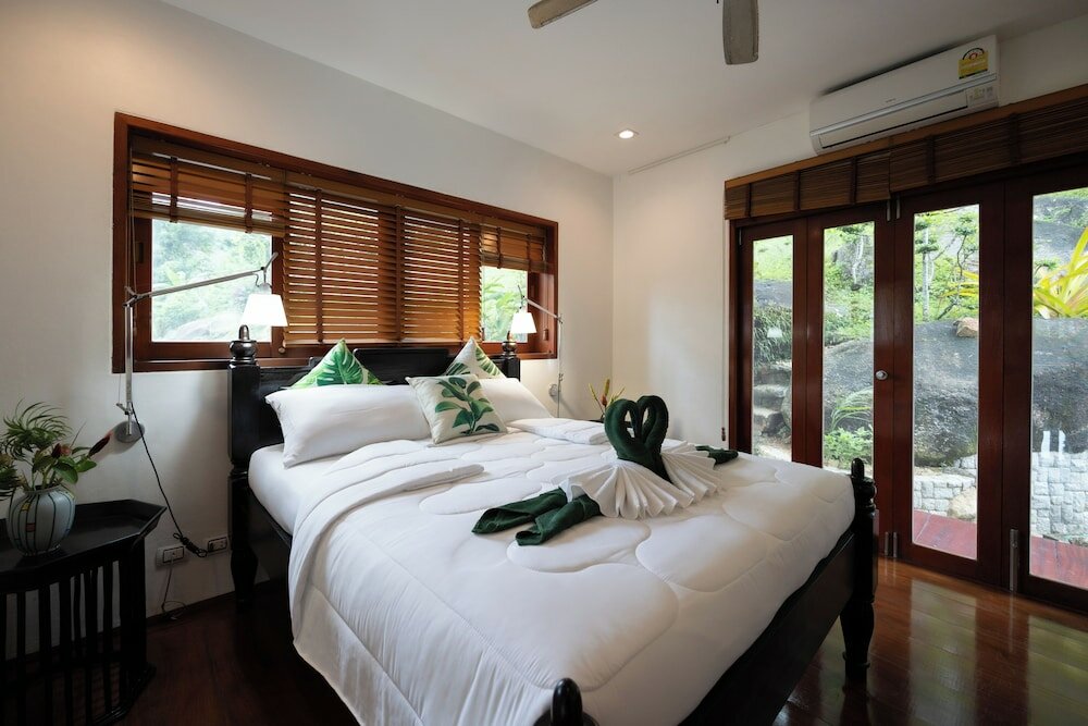 Фото Eco Friendly Mountain Villa