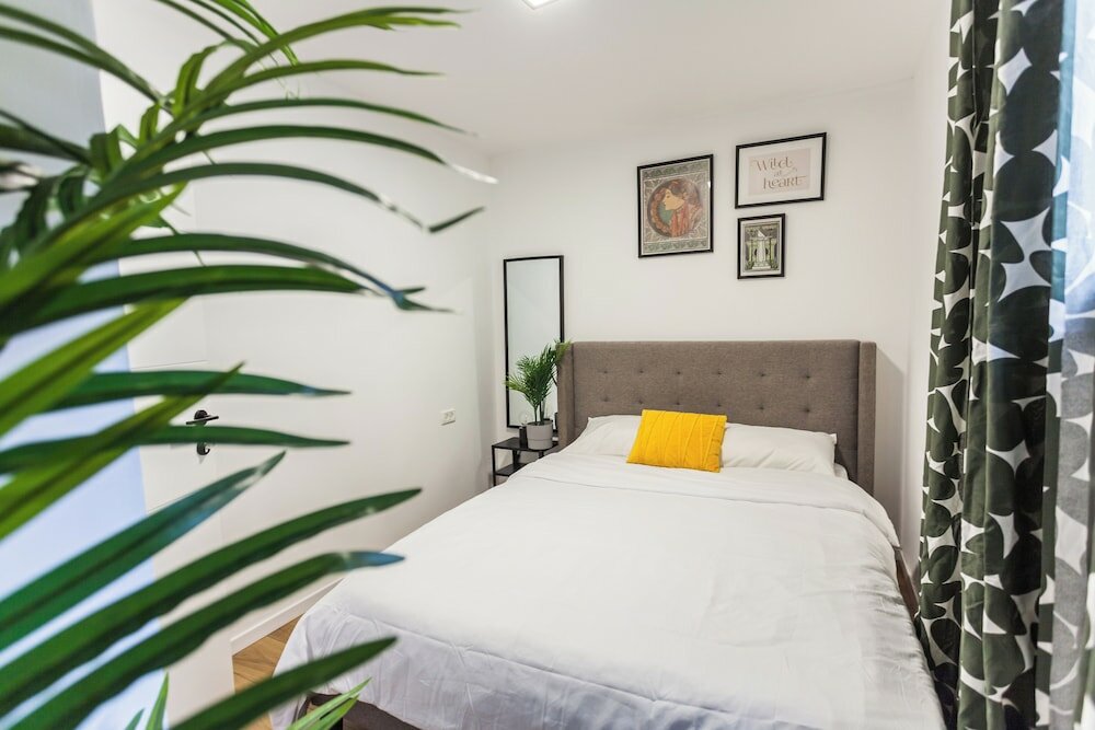 Фото HaYarkon Apartments