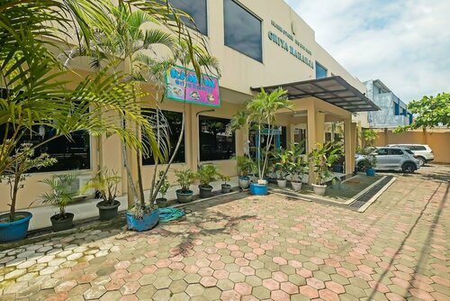 Oyo 92454 Griya Raharja Guest House