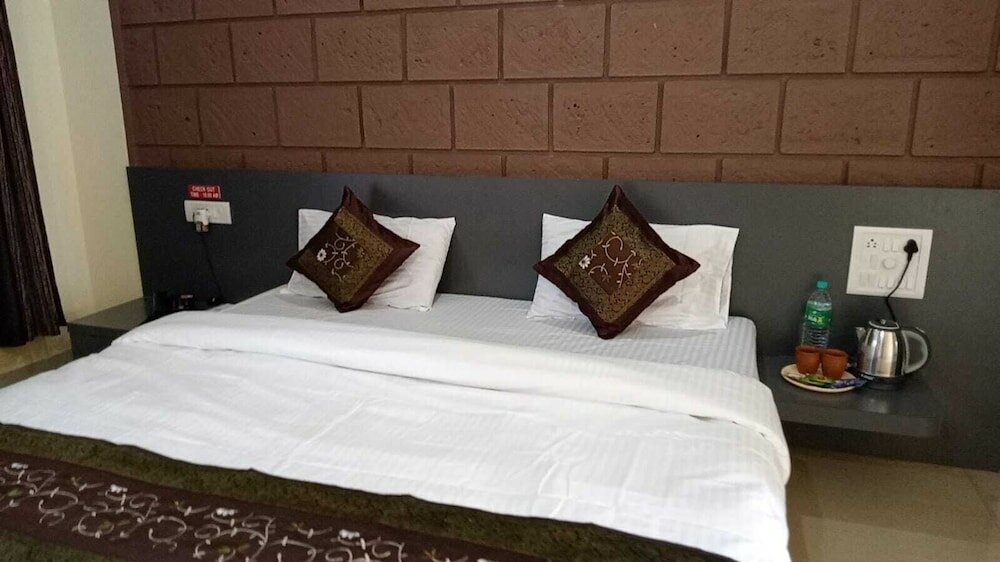 Фото Ocean Breeze Beach Resort