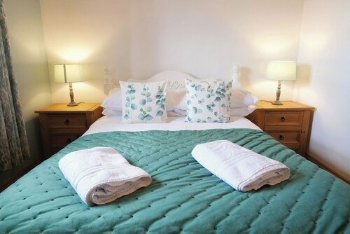 Гостиница Ocean View Cottage 2 - Llanrhidian