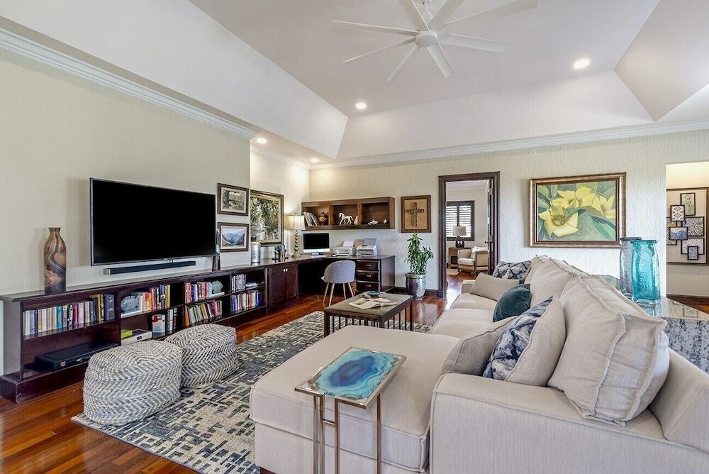 Фото Glamorous 7 Br Villa with Private Pool