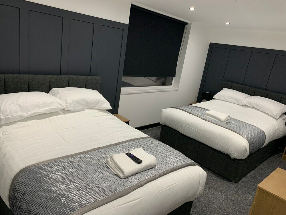 Фото Woodhouse Hotel