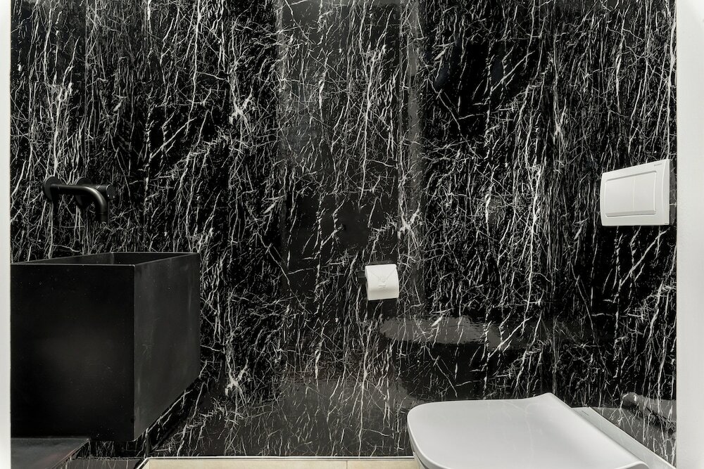 Фото The Avant 402