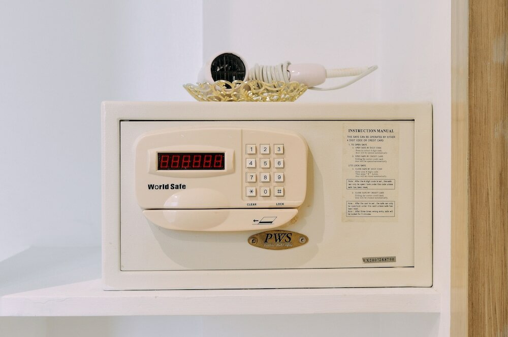 Фото Tori Crown Hotel