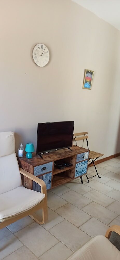 Фото Marsalforn flat near beach and boulevard