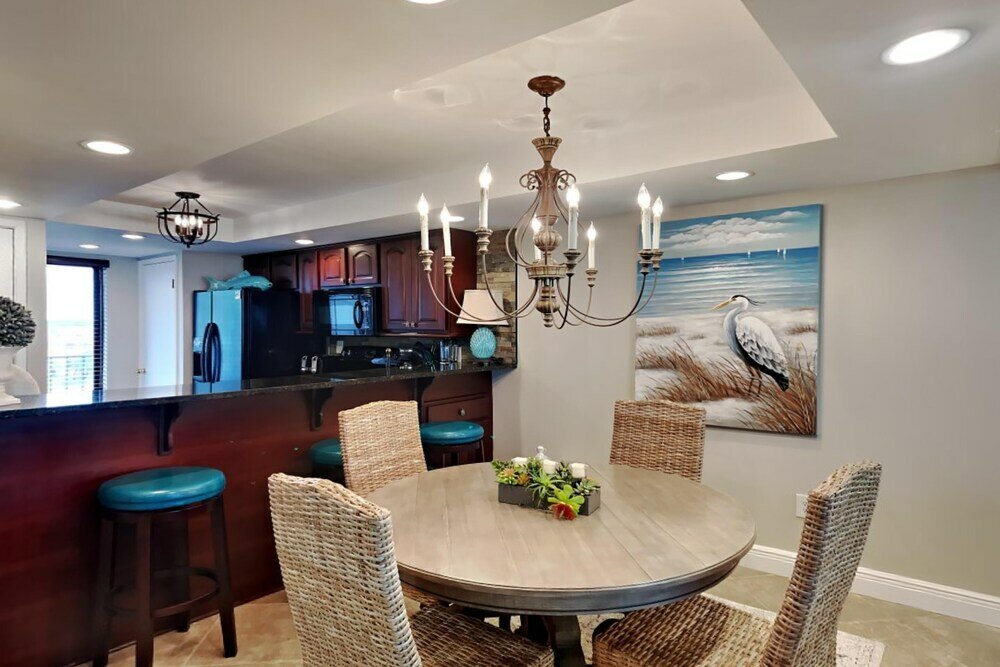 Фото Edgewater Tower III