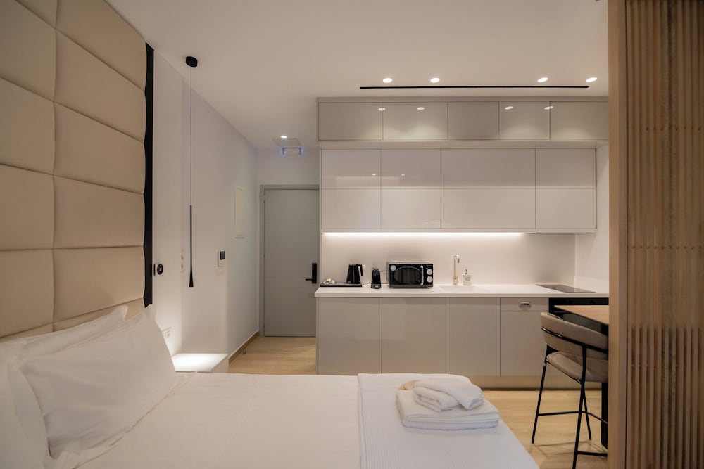 Фото Contessa Bianca Luxury Suites