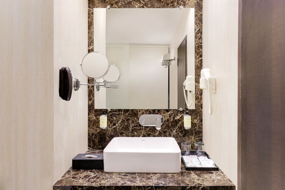 Фото Lemon Tree Hotel Bhopal